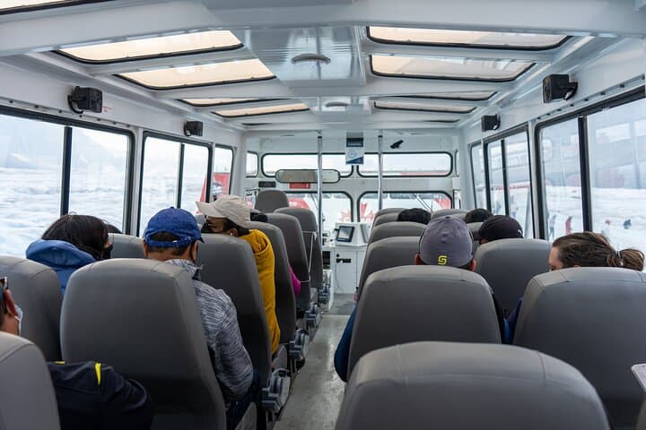 16-Day Premium Tour: Western Canada & Vancouver Island — Rockies to Pacific photo 2
