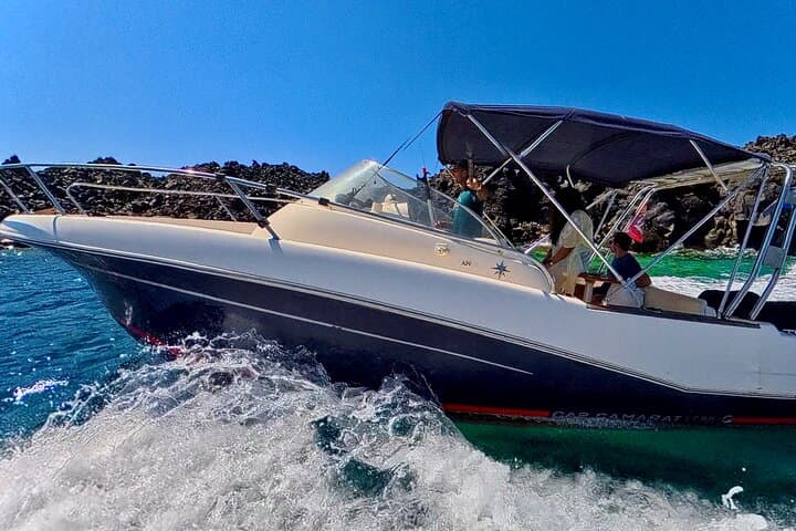 Private Santorini Volcano Boat Tour to Nea & Palea Kamení — Hot Springs, Snorkeling & Greek Cuisine photo 2