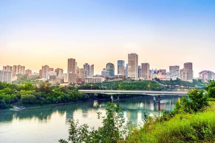 Edmonton Scavenger Hunt: Discover Alberta’s Charming Capital on a Self-Guided Adventure photo 2