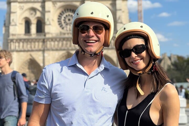 Vintage Sidecar Tour & Crepe Tasting — Paris Highlights by Motorcycle photo 6