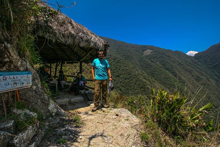 1-Day Inca Trail to Machu Picchu — Sun Gate Hike From Cusco photo 4