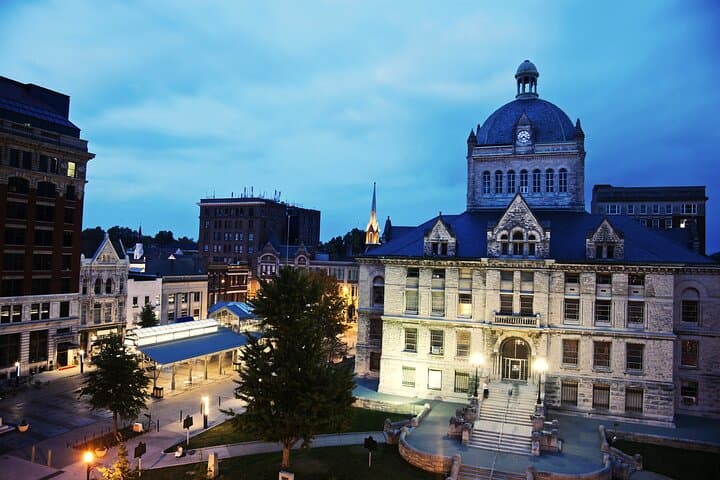 Lexington Self-Guided Bar Crawl and Scavenger Hunt — App-Led Downtown Adventure photo 2