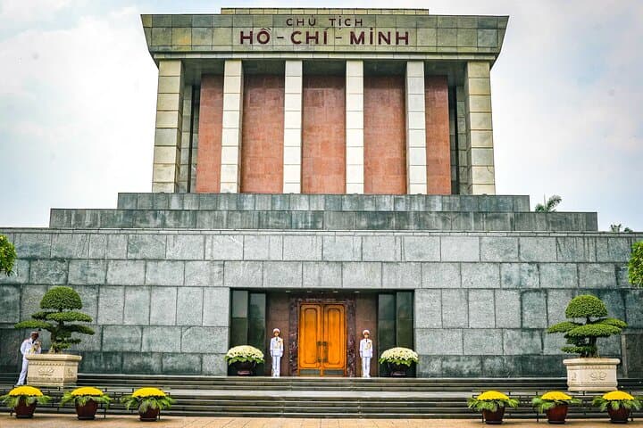 Explore Northern Vietnam: Hanoi, Ninh Binh & Halong Bay Adventure photo 4