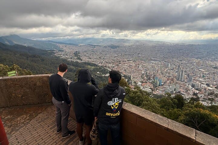 Bogotá & Monserrate: Half-Day Private Cultural Tour with Panoramic Views