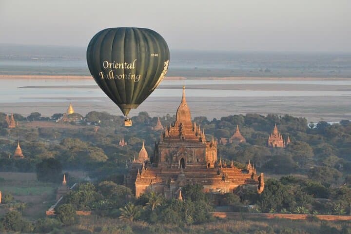 8-Day Myanmar Classic Private Tour: Yangon to Bagan, Mount Popa & Mandalay