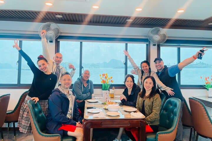 Deluxe One-Day Ha Long Bay Cruise — Kayak, Caves & Titop Island photo 3