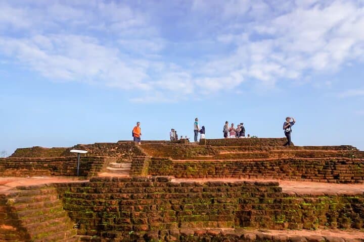 2-Day Sigiriya Cultural Triangle Tour: Pidurangala Sunrise, Polonnaruwa & Minneriya Safari photo 6