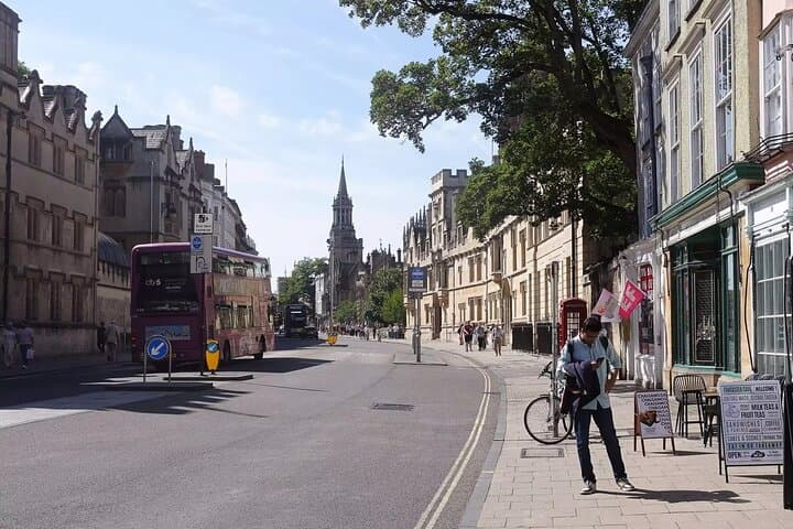 Inside Radiohead's Oxford: Self-Guided Audio Tour of the Band's Haunts photo 4