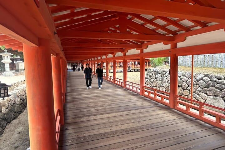 Hiroshima & Miyajima Day Tour: Peace Park, Atomic Dome & Itsukushima Shrine photo 6