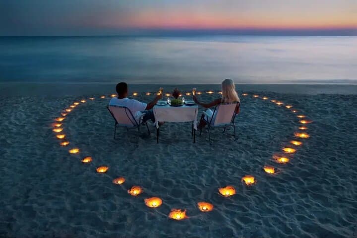 11-Day Honeymoon Private Safari: Amboseli, Masai Mara & Diani Beach