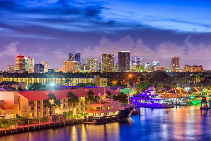 Fort Lauderdale After-Dark: App-Led Bar Crawl & City Scavenger Hunt photo 2
