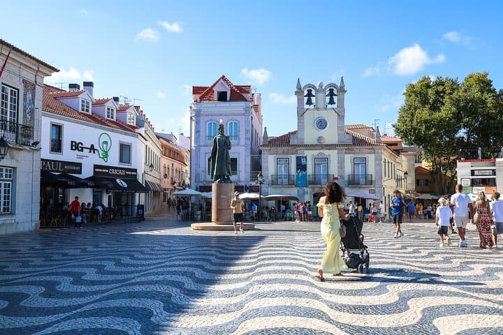 Private Sintra Day Trip: Pena Palace, Cabo da Roca & Cascais from Lisbon photo 6