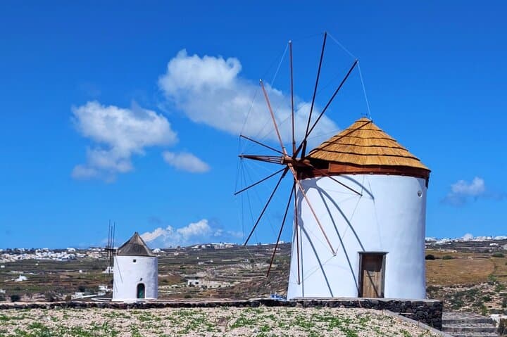 Santorini Private Sightseeing: Oia, Caldera Views & Hidden Gems (Flexible Tour) photo 4