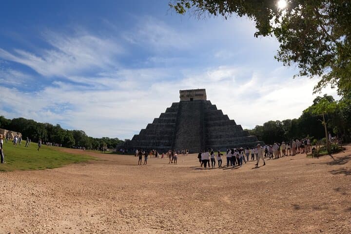Chichen Itza Guided Tour with Two Cenotes and Local Lunch (from Valladolid) photo 6