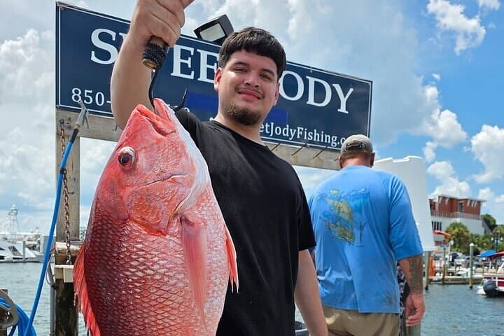 6-Hour Family Party Boat Fishing in Destin — Gulf Deep-Sea Adventure photo 3
