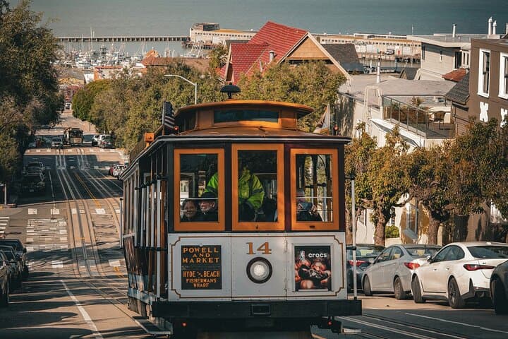 San Francisco Cable Car Audio Tour: Unlimited Rides & Pier 39 Meal Voucher photo 2