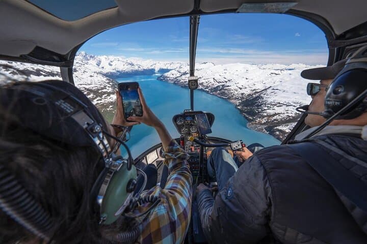 Anchorage Glacier Flightseeing: 30-Minute Helicopter Tour Over the Chugach Icefields