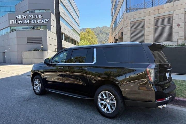 Private Arrival Transfer from LAX to Los Angeles Area — Door-to-Door Service photo 3
