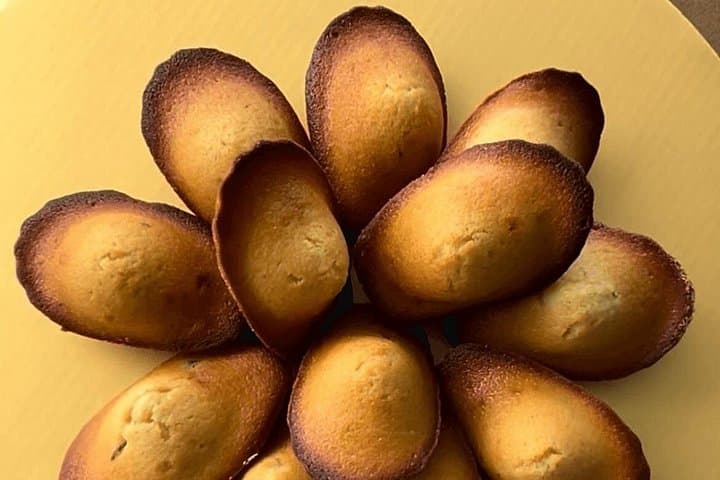 Family French Pastry Class in Miami Beach: Macarons & Madeleines for Kids photo 4
