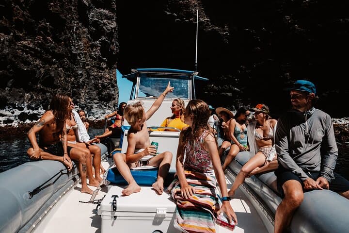 Explore Kaua‘i’s Nā Pali Coast: Morning Sightsee Zodiac Adventure from Hanalei Bay photo 6