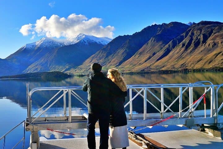 Stevensons Island Scenic Cruise: Lake Wanaka Beach Landing & Nature Walk photo 1