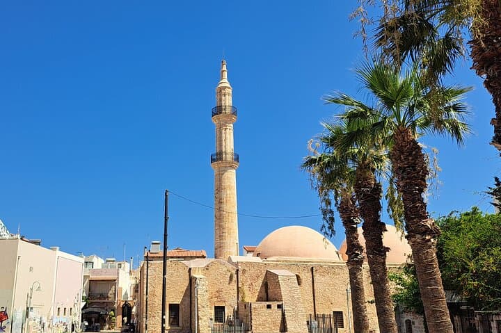 Melidoni & Sfendoni Caves, Rethymno Old Town and Olive Oil Tasting photo 5