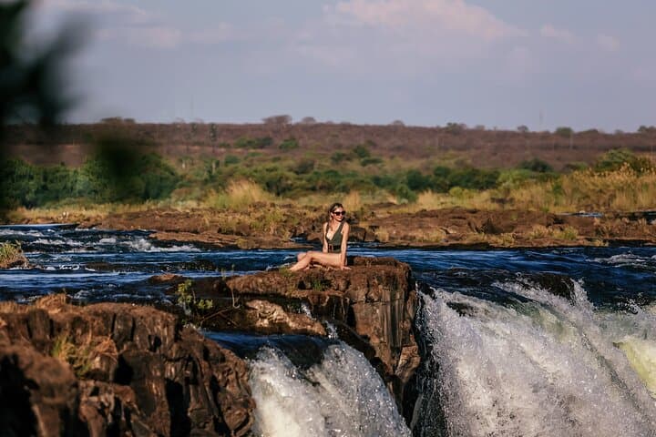Cataract Island Excursion: Boat Transfer, Swimming & Views at Victoria Falls photo 4