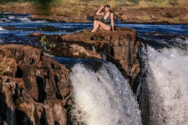 Cataract Island Excursion: Boat Transfer, Swimming & Views at Victoria Falls photo 5