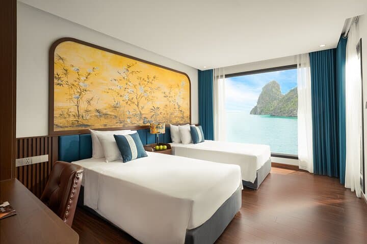2-Day Sea Coral Cruise: Halong & Lan Ha Bay Overnight Voyage photo 3