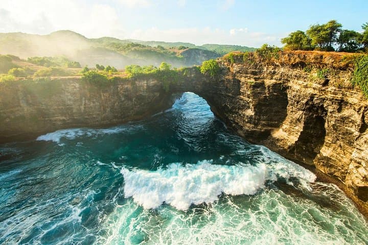 West Nusa Penida Adventure: Kelingking, Broken Beach & Crystal Bay Day Tour photo 4