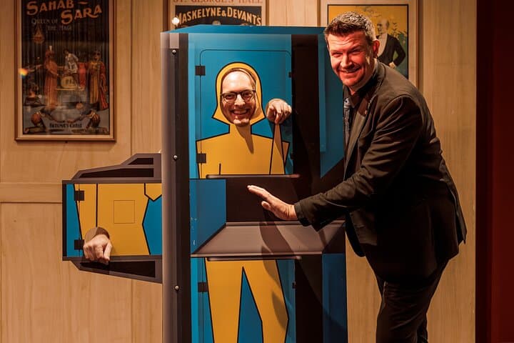 Inside The Magic Circle: Exclusive Tour of London's Legendary Magicians photo 2