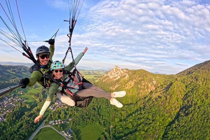 Gaisberg Tandem Paragliding: Soar Over Salzburg Old Town and the Alps photo 2