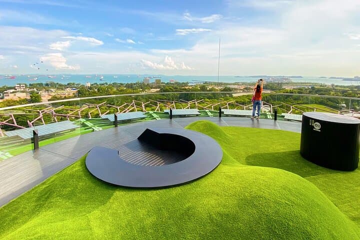 Gardens by the Bay Guide: Cloud Forest, Flower Dome & Supertree Observatory photo 6