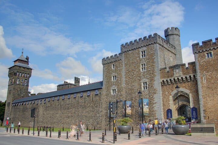 Cardiff City Highlights Guided Walking Tour — Castle, Arcades & Market photo 2