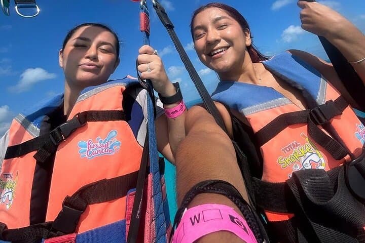 Parasailing and Jet Ski Combo over Cancun Bay — 260‑ft Flight & 30‑Minute Ride