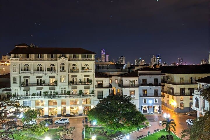 Panama Canal Evening Visit & Casco Viejo Bar Crawl from Riu Playa Blanca photo 2