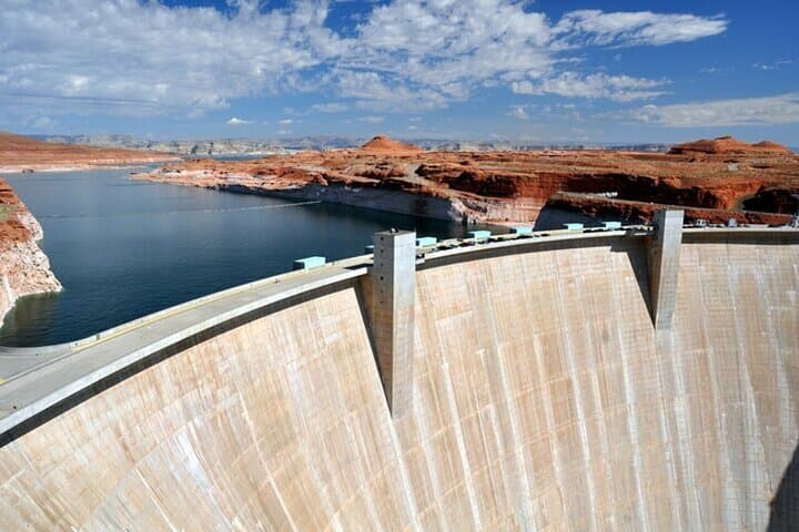 Hoover Dam & Red Rock Canyon Combo: Half-Day Small-Group Tour from Las Vegas photo 4