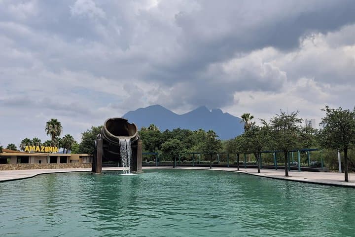 Monterrey Old Quarter, Río Santa Lucía & Fundidora: 4–5 Hour Cultural Boat and City Tour