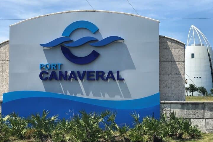 Miami to Port Canaveral Private Transfer — Direct Cruise Terminal Ride photo 1