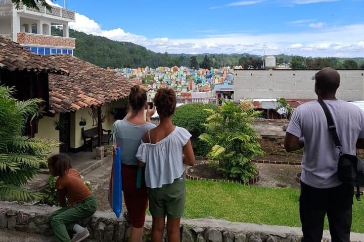 inside-chichicastenango-a-practical-guide-to-guatemalas-famous-market photo 2