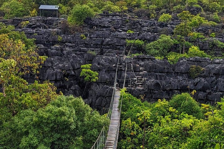 Diego Suarez to Ankify — 6-Day Northern Madagascar Adventure photo 2