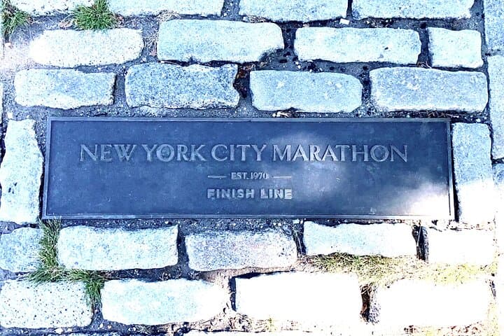 Lower Central Park Guided Walk: Strawberry Fields to Grand Army Plaza photo 3
