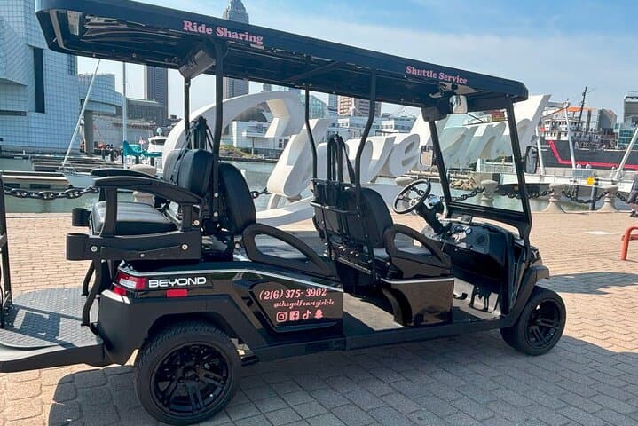 Cleveland Uncorked: Ohio City Wine District Golf Cart Tour