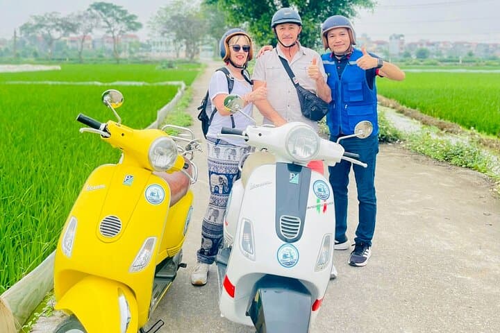 Vespa to Co Loa: Hanoi Outskirts Half-Day History & Countryside Tour