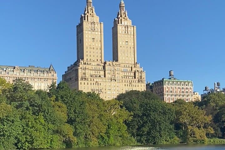 Lower Central Park Guided Walk: Strawberry Fields to Grand Army Plaza photo 5