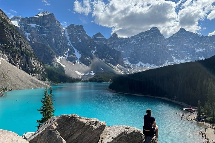Shuttle to Lake Louise and Moraine Lake — Day Tour from Banff photo 5