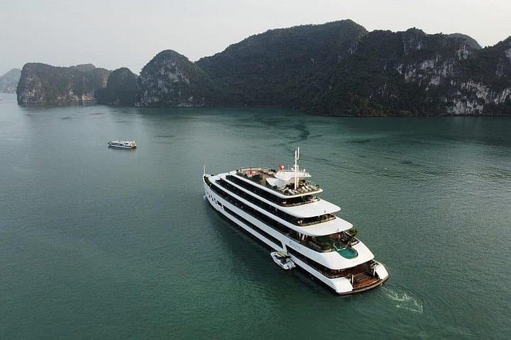 Elite of The Seas: 2-Day Luxury Cruise Through Halong & Lan Ha Bay photo 2
