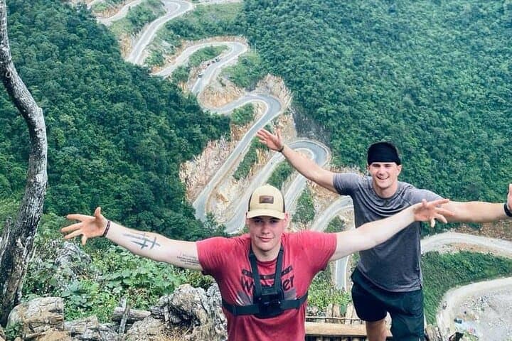 Ha Giang to Ban Gioc: 5-Day Cao Bang Geopark Adventure photo 3