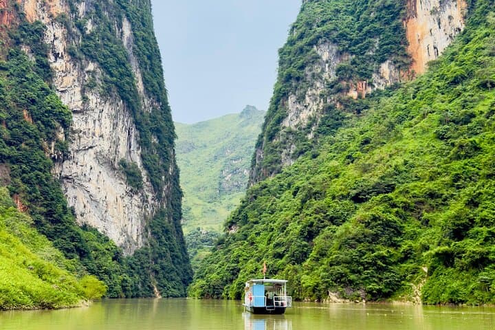 Ha Giang Loop 2-Day Motorbike Adventure from Hanoi – Ma Pi Leng & Dong Van photo 5