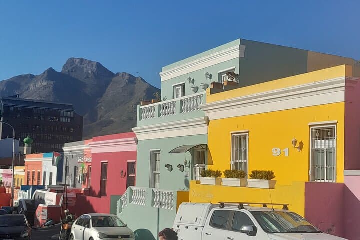 Cape Town City Tour: World of Birds & Groot Constantia Wine Tasting photo 2